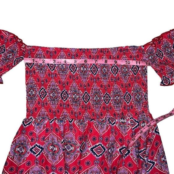 Tiger Mist Off-The-Shoulder Babydoll Mini Dress Smocked Red Paisley sz S Small - Picture 5 of 8